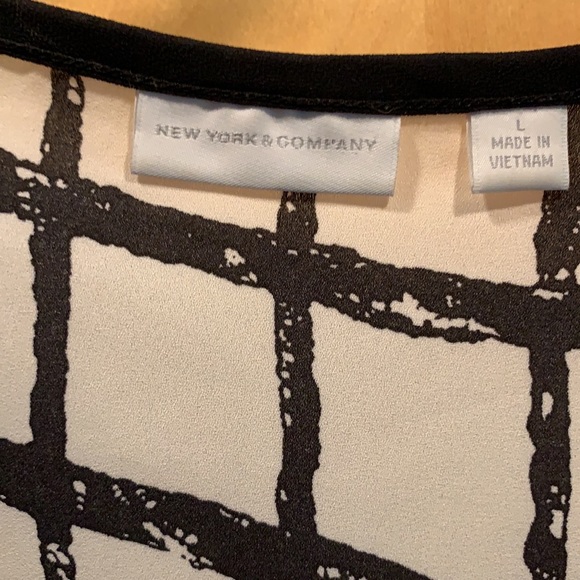 Black and white cardigan - Picture 2 of 5